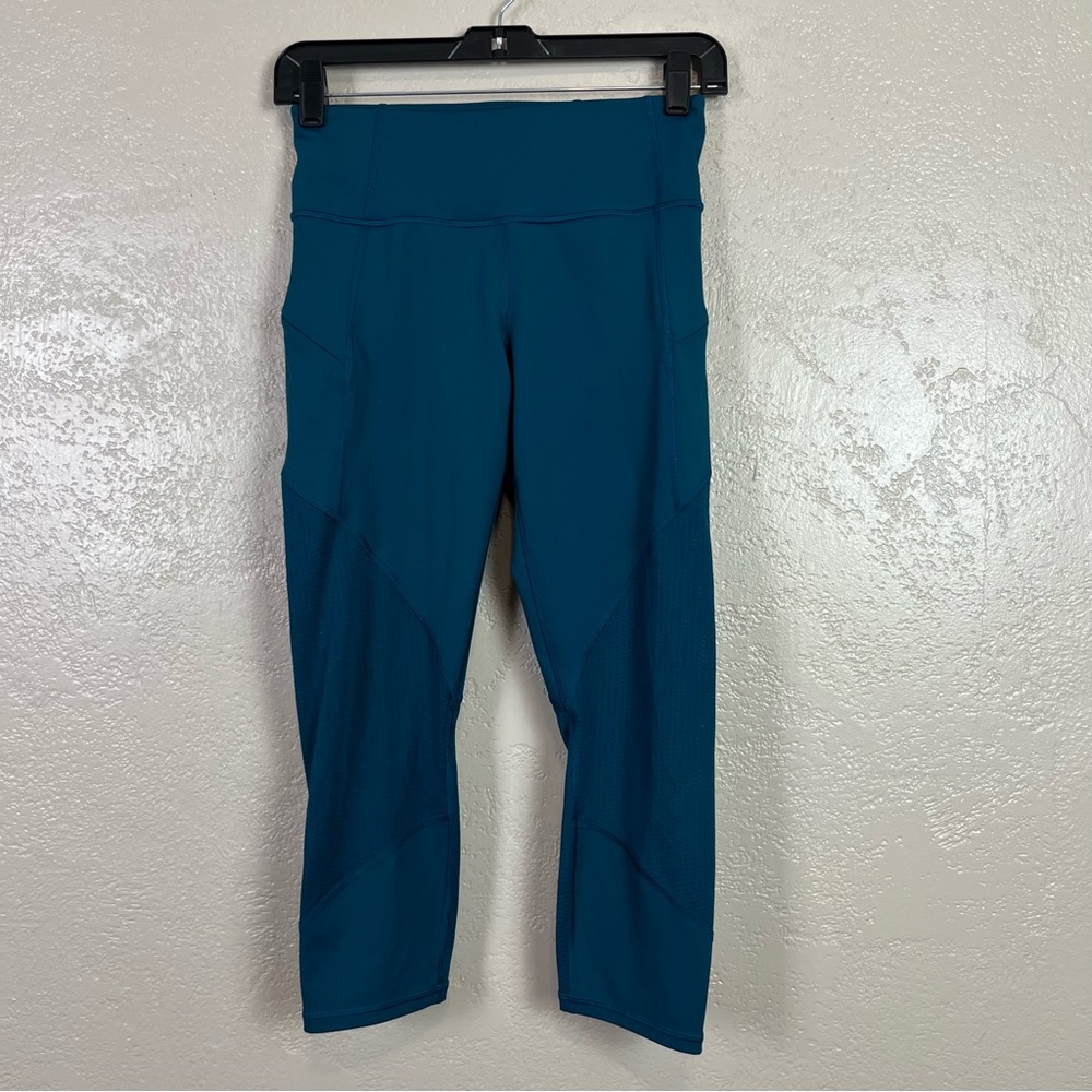 Athleta Women Blue Crop Tight Leggings Pants High Rise‎ Hiking Women's  Xsmall